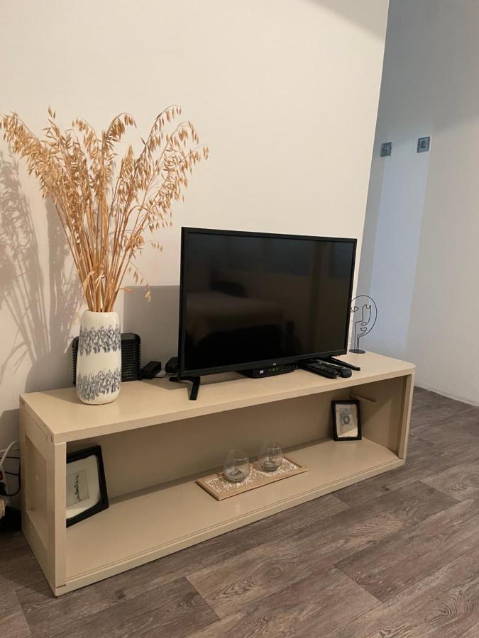 Apartman Lavanda Daire Novi Sad Dış mekan fotoğraf